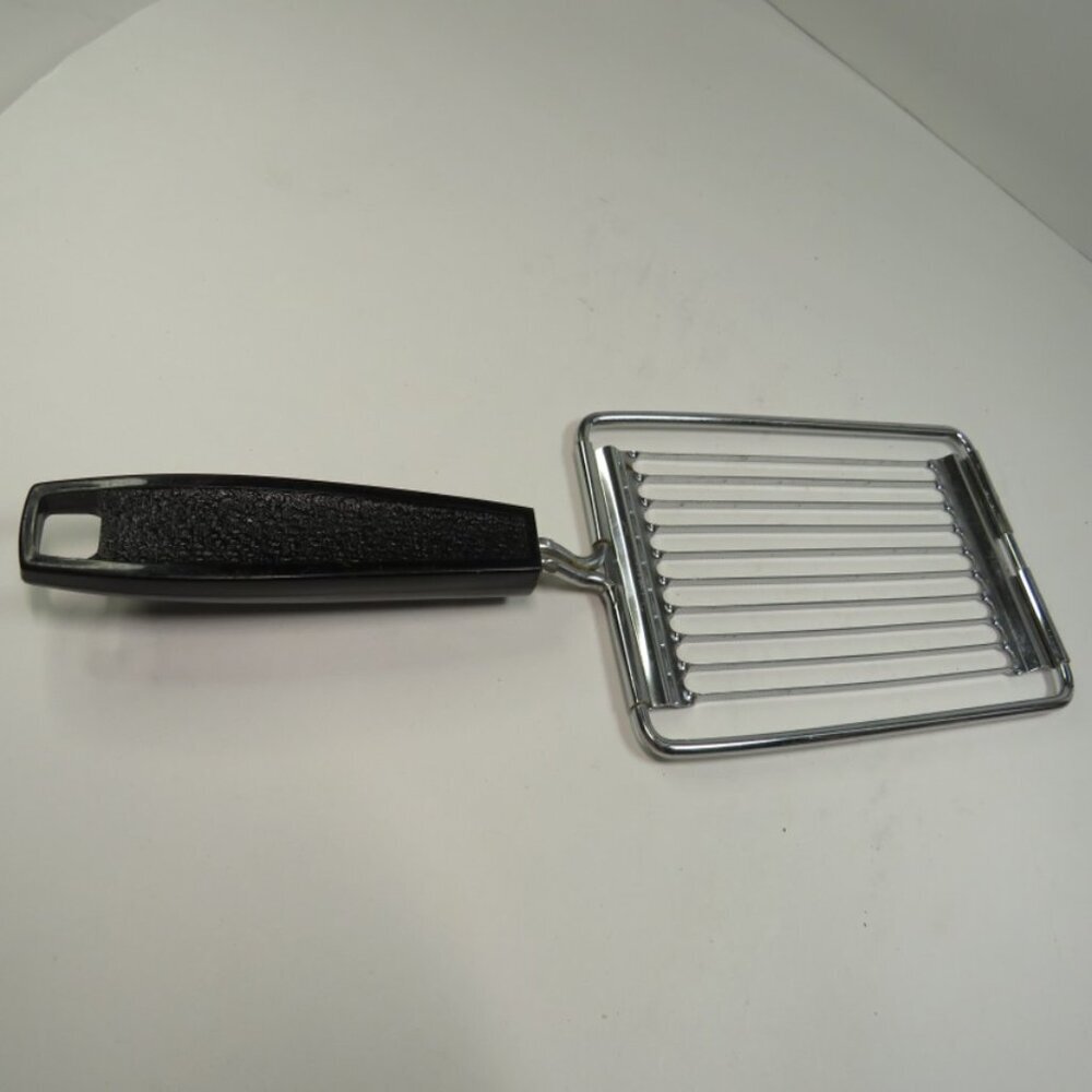 vintage Ekco (USA) Tomato and Cheese Slicer